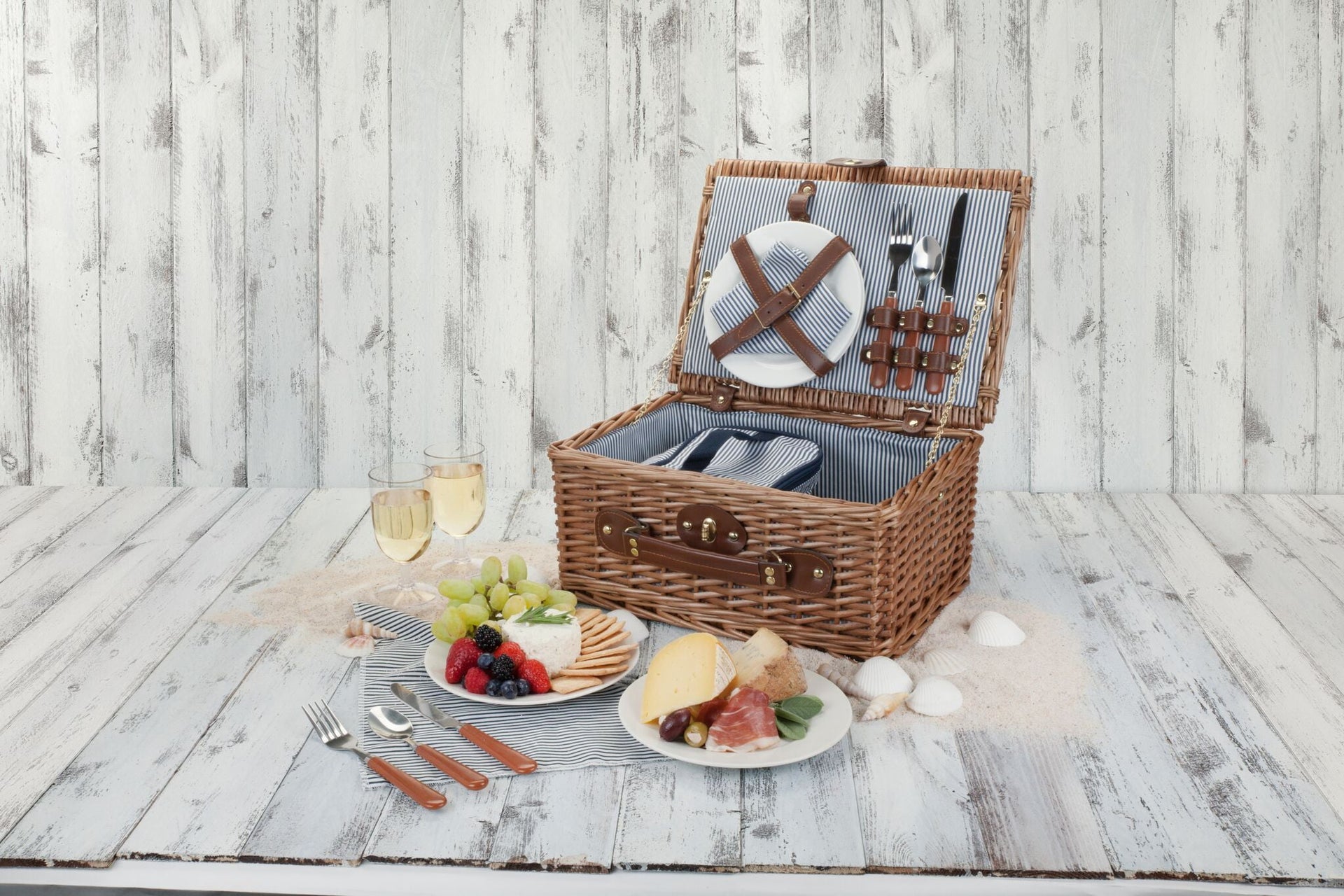Newport Wicker Picnic Basket Set by Twine - in use