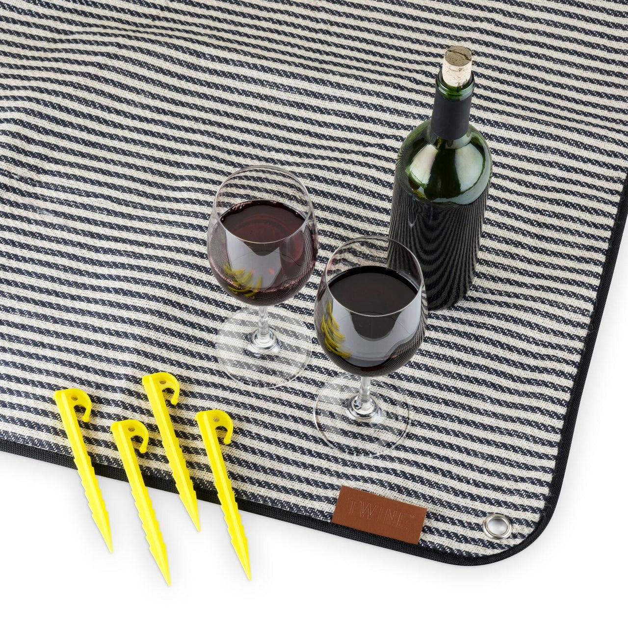 Picnic Blanket - Seaside by Twine - 72"x72" - The Bar Warehouse